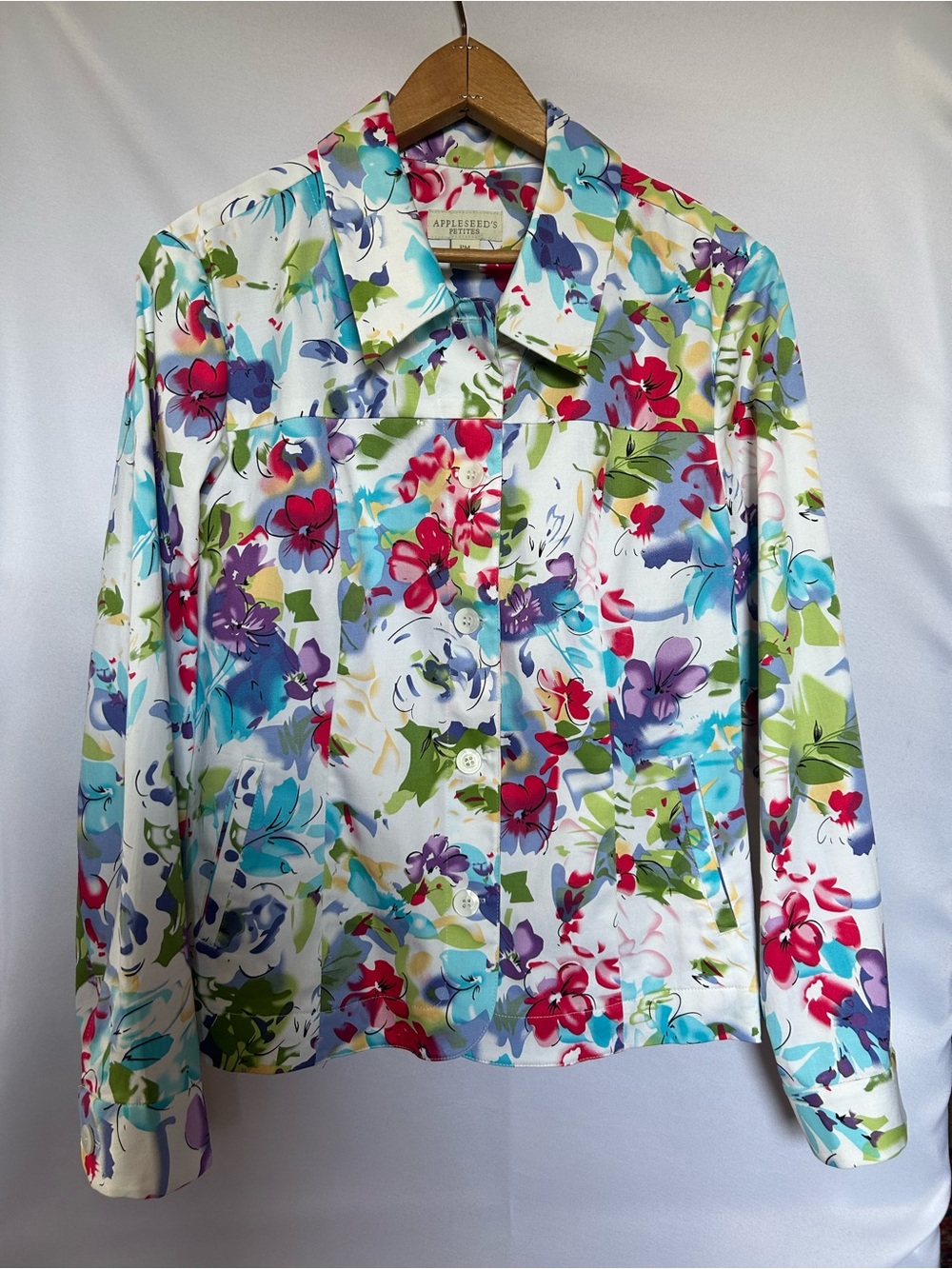 Appleseed's White Floral Button-Front Blouse with Multi-Color Bloom - Picture 1 of 5